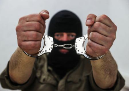 Предполагаемого убийцу активиста Ганула задержали
