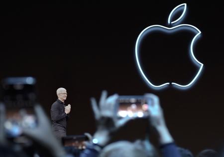 Журналисты WSJ нашли замену гендиректору Apple
