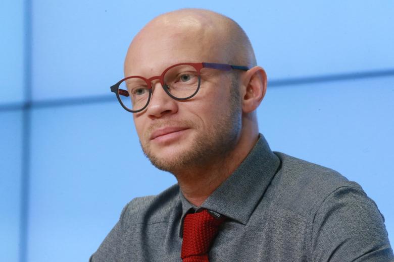 Дмитрий Хрусталев
