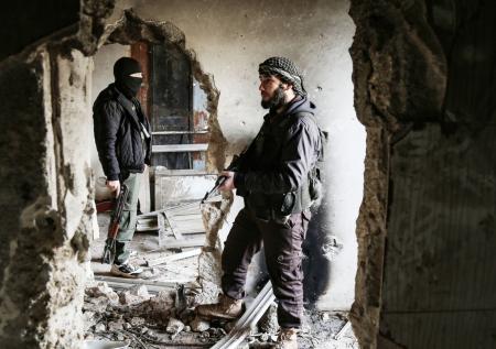 Сирийская оппозиция отменила комендантский час в Дамаске