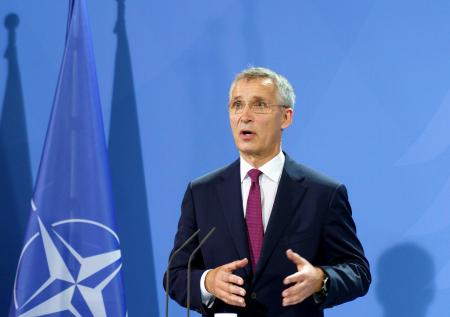 Генсек НАТО обеспокоился наращиванием российских сил в Белоруссии