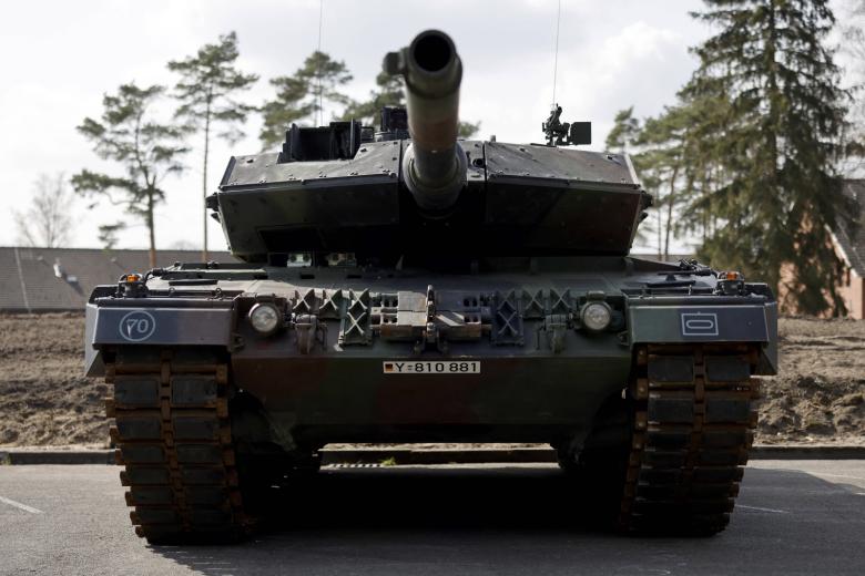 Танк Leopard 2A6 