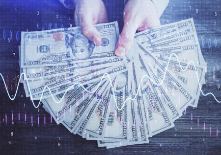 Цена газа в Европе опустилась ниже $750 впервые с 18 февраля