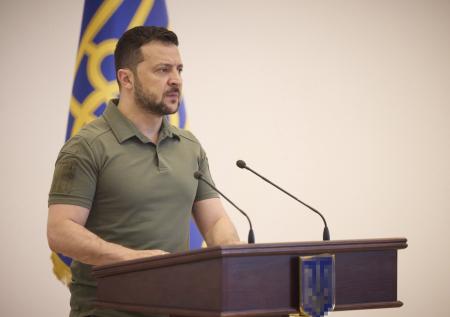 Зеленскому готовят преемника: почему он надоел Западу, кем могут заменить