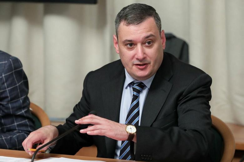 Александр Хинштейн