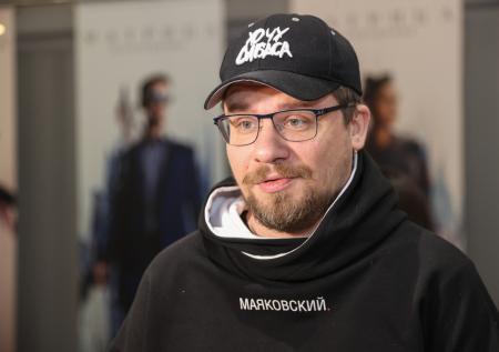 «Опять я, Каааарл!!!!»: Харламов объявил о возвращении в Comedy Club