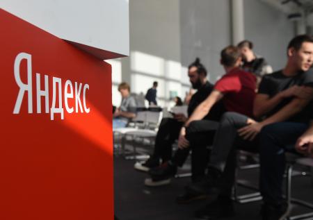 В работе голосового помощника «Алиса» произошёл сбой
