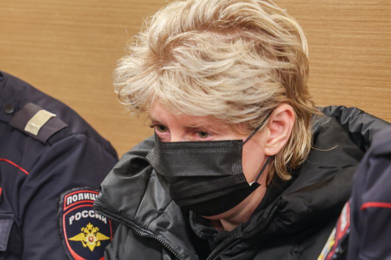 Юлия Логинова на заседании по делу о торговле детьми