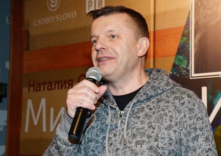 Парфёнов выпустит обновлённую программу «Намедни»