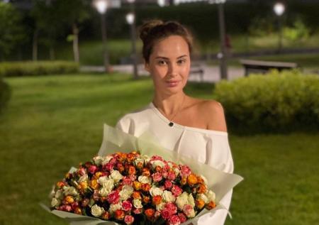 Девушка сына Королёвой и Глушко прокомментировала его появление с другой