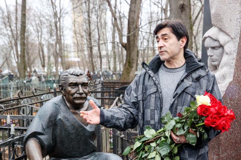 Степан Джигарханян