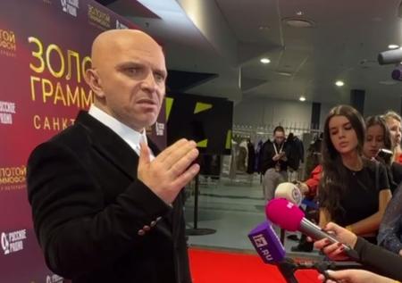 «Восхищен ее прошлым»: Шоуа призвал оставить Пугачеву в покое