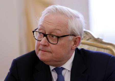 МИД России: власти США сами загнали себя в изоляцию