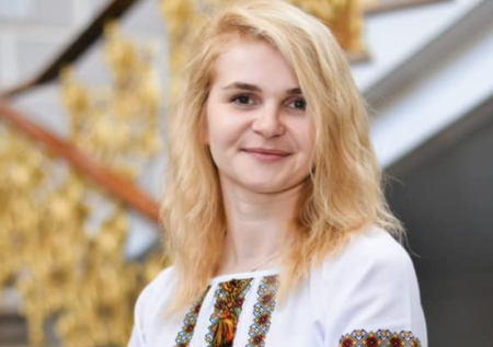 Депутат от «Слуги народа» посоветовала «валить с Украины»