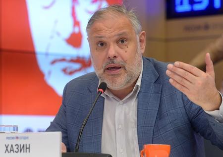 Хазин назвал идиотизмом увеличение НДС