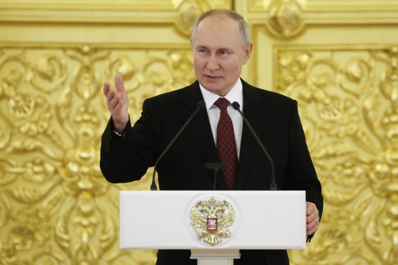 Владимир Путин выступает на церемонии вручения верительных грамот