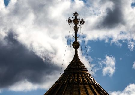 Синод РПЦ освободил от должности патриаршего экзарха Белоруссии