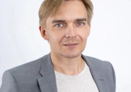 Политика Михаила Лобанова выпустили из спецприемника «Сахарово»