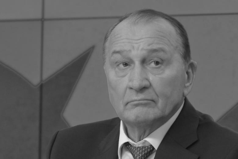 Александр Мирошниченко