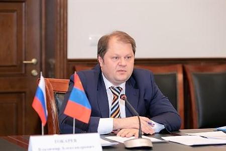 В отношении замминистра транспорта проводят проверку по делу о коррупции