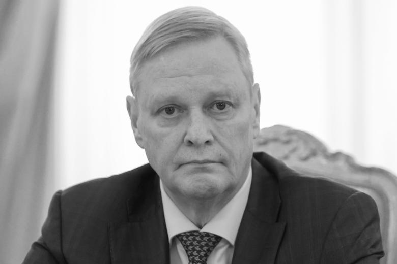 Владимир Титов