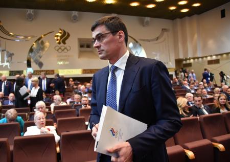 Попов подаст иск о защите прав и достоинства после обвинений в коррупции