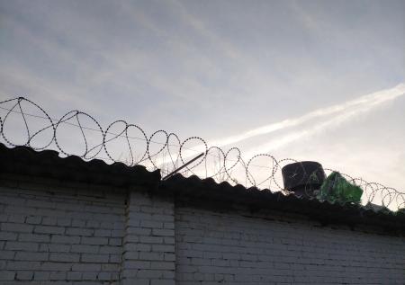Заключённый погиб при пожаре в новгородской колонии