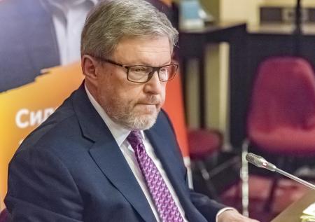 Экстренно госпитализированному Явлинскому прооперировали сердце