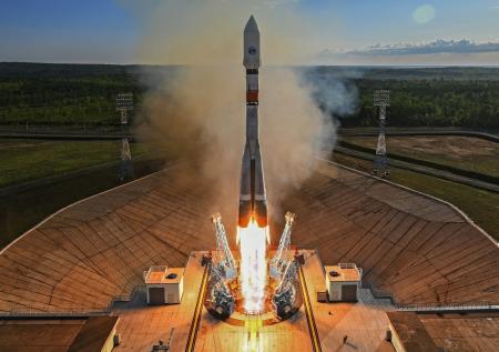 Стало известно, какие спутники планирует вывести на орбиту Роскосмос