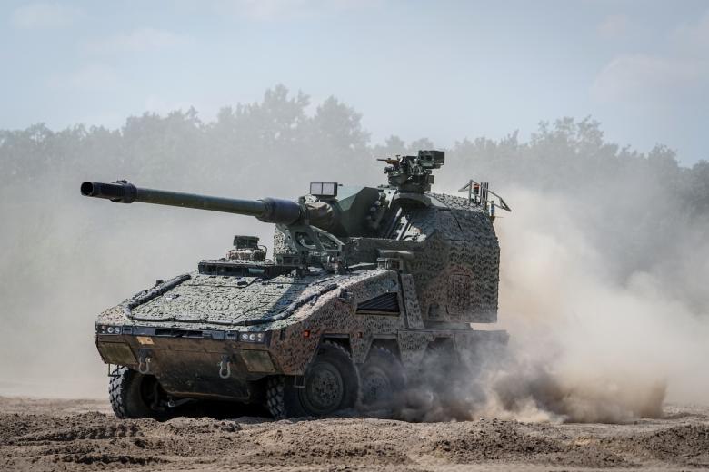 САУ «Boxer RCH 155»