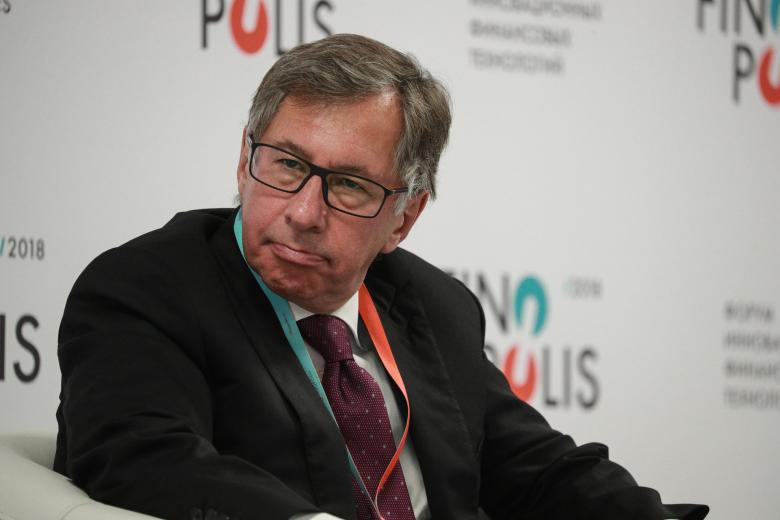 Пётр Авен 