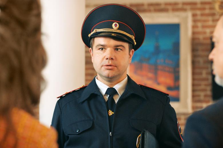 Актер Михаил Казаков, кадр из сериала «Папины дочки. Новые»