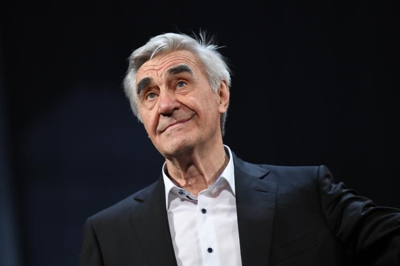 Анатолий Васильев