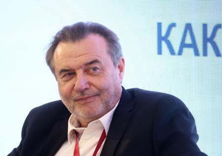 Учитель раскрыл подробности о фильме про молодость Бабы-яги