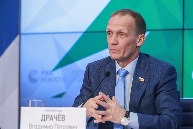 Владимир Драчёв