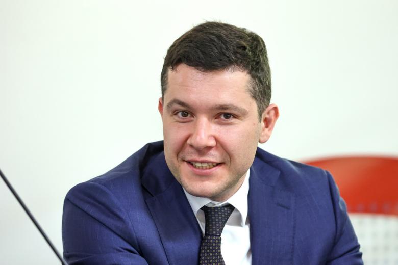 Антон Алиханов