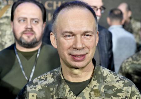 Под Сырским зашаталось кресло после провала на Курском направлении