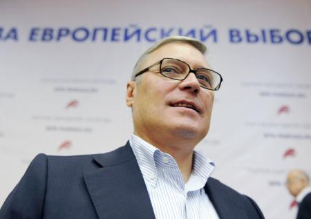 Экс-премьера Касьянова признали иноагентом