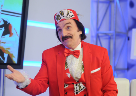 Российский иллюзионист раскрыл, сколько получает от государства в 68 лет