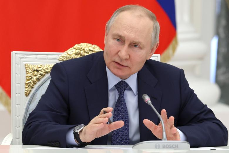 Президент РФ Владимир Путин во время встречи с членами общероссийской общественной организации «Деловая Россия»
