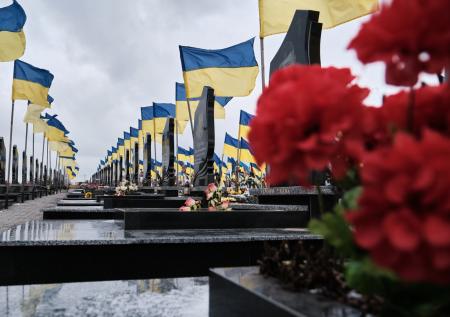 Какая численность населения Украины на сегодня, сколько погибло с 2022 года