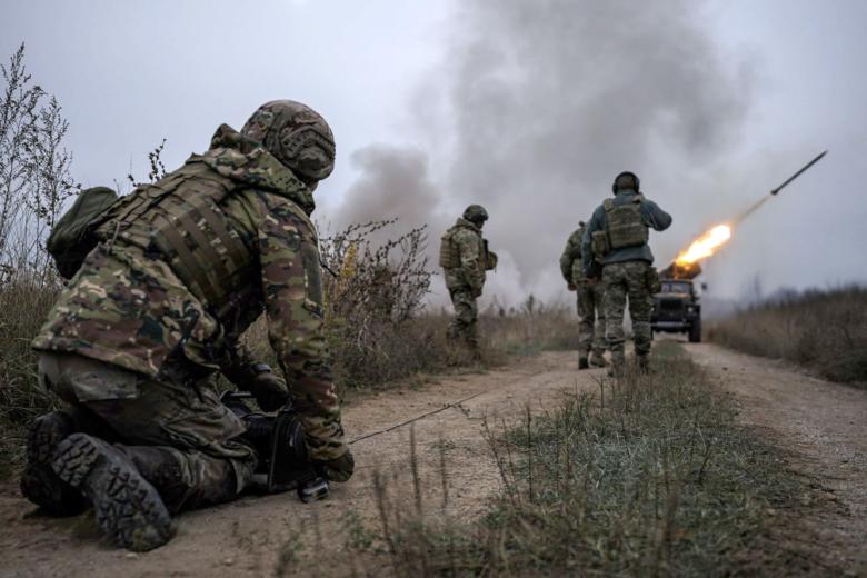 Военнослужащие Вооруженных сил Украины в зоне боевых действий