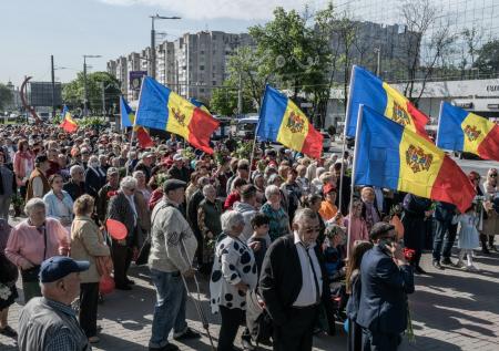 Протестующие установили палатки в центре Кишинева