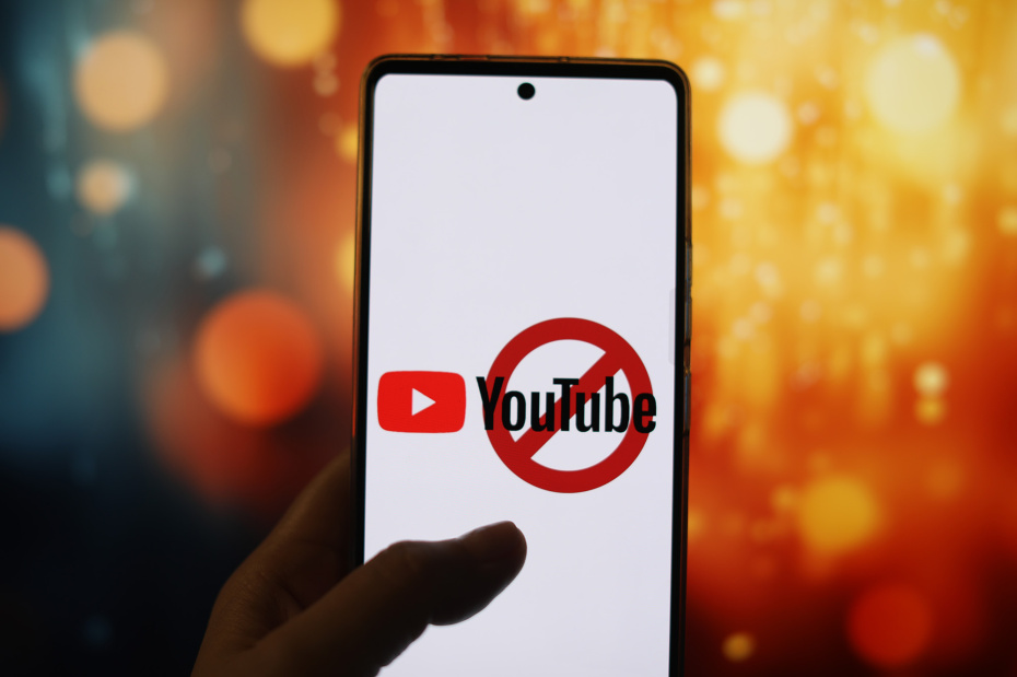 Почему YouTube не работает 3 марта: сбои, причины, когда отменят замедление