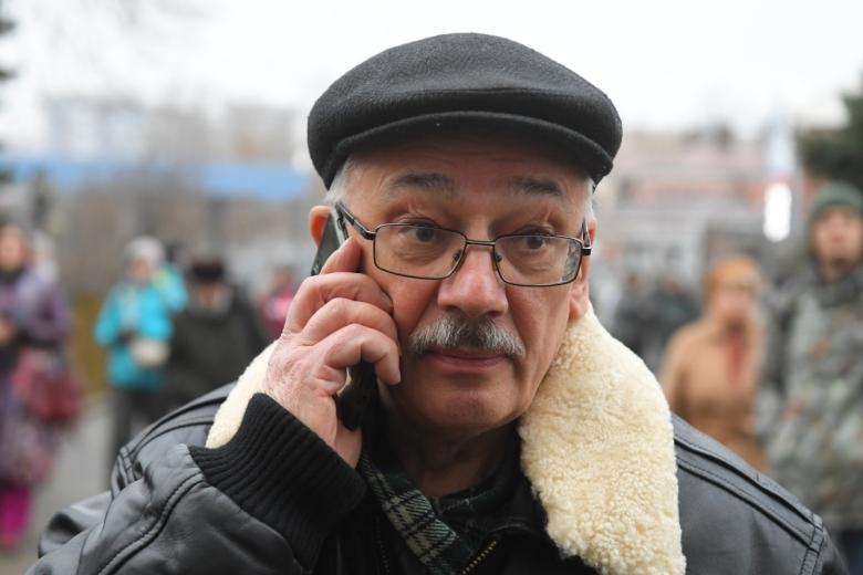 Олег Орлов