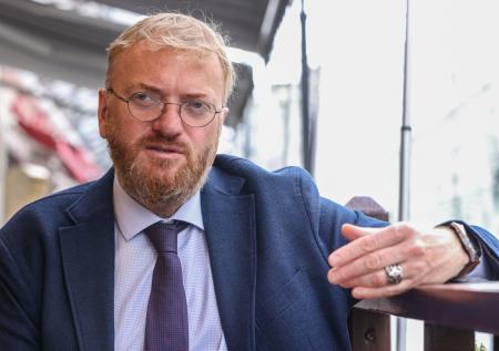 Милонов заявил, что феминитивы должны быть признаны экстремизмом