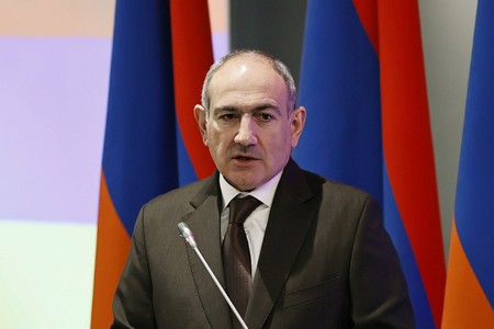 Пашинян предложил изменить гимн Армении