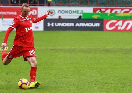 «Локомотив» продлил контракты сразу с четырьмя игроками