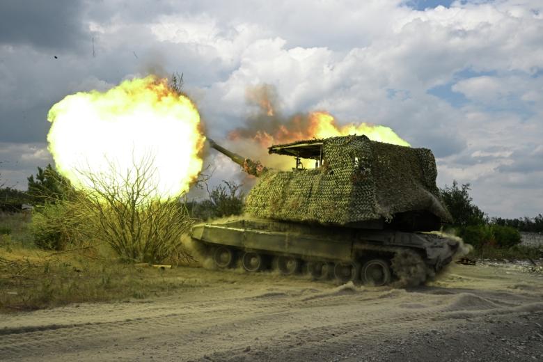 Боевая работа самоходной артиллерийской установки «Мста-С» ВС РФ