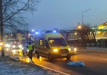 Мужчина на Lexus насмерть сбил двух подростков в Улан-Удэ